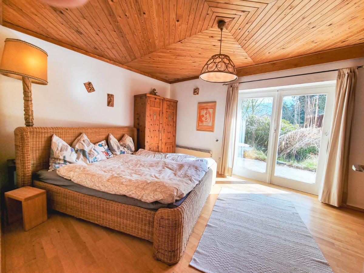 Ruhige Wohnung Mit Schoenem Eigengarten In Seeboden Am Millstaettersee Exterior photo
